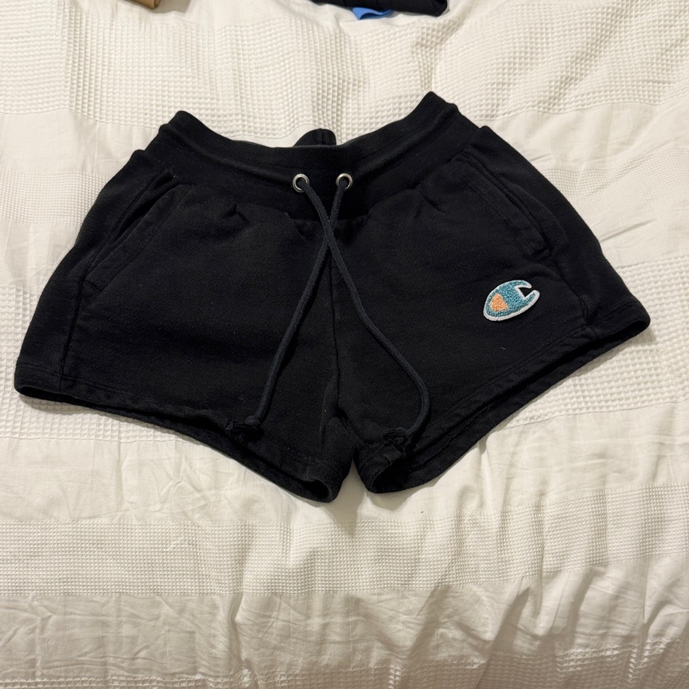 Champion Women's Black Comfty Shorts